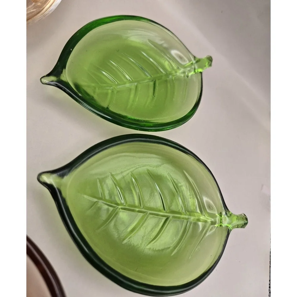 Vintage 60's Color Glass Leaf‎ Shaped Trays 6pcs. 3 Colors B#24
